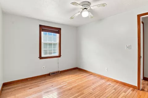 Bedroom - 30 Parsons Hill Dr, Worcester, MA 01603 photo 5 of 8