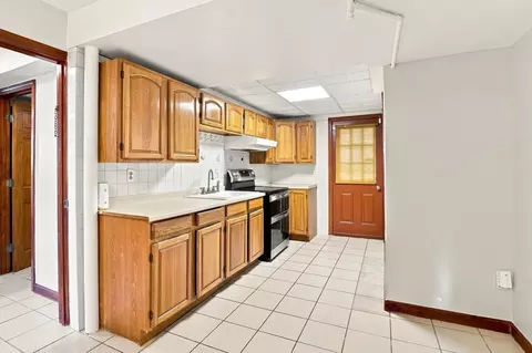 Kitchen - 30 Parsons Hill Dr, Worcester, MA 01603 photo 8 of 8