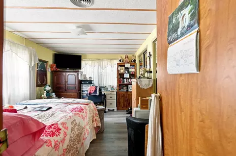 Bedroom - 60 Longboat Dr, Wareham, MA 02576 photo 1 of 8