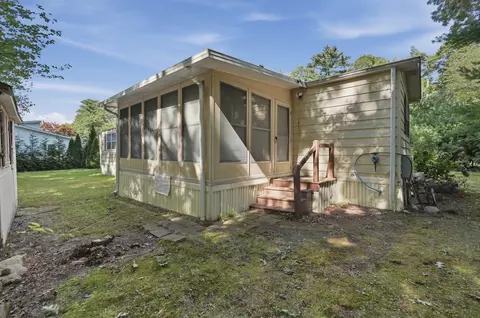Exterior - 60 Longboat Dr, Wareham, MA 02576 photo 8 of 9
