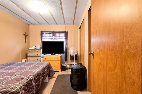 Bedroom - 60 Longboat Dr, Wareham, MA 02576 photo 5 of 8