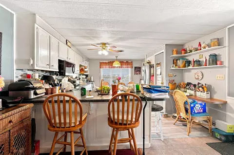 Kitchen - 60 Longboat Dr, Wareham, MA 02576 photo 6 of 12