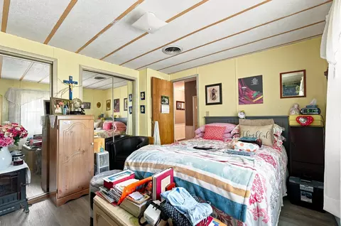 Bedroom - 60 Longboat Dr, Wareham, MA 02576 photo 3 of 8