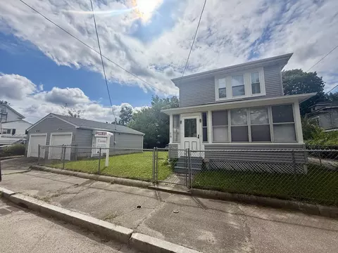18 Ford St, Brockton, MA 02301
