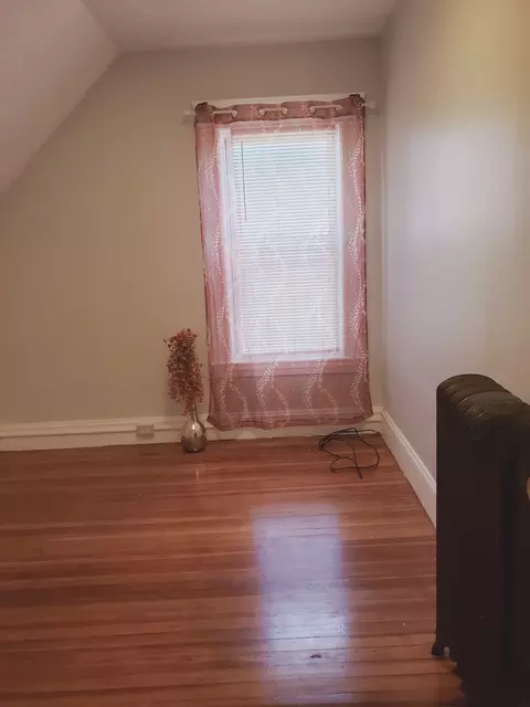 Bedroom - 25 Kimberly Ave, Springfield, MA 01108 photo 2 of 2