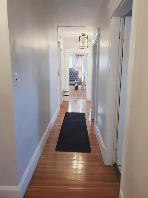 Entry Way - 25 Kimberly Ave, Springfield, MA 01108 photo 5 of 5