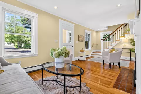 Living - 7 Dexter Rd, Wellesley, MA 02482 photo 3 of 3