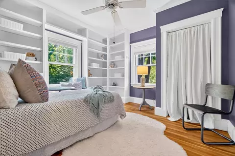 Bedroom - 7 Dexter Rd, Wellesley, MA 02482 photo 3 of 3