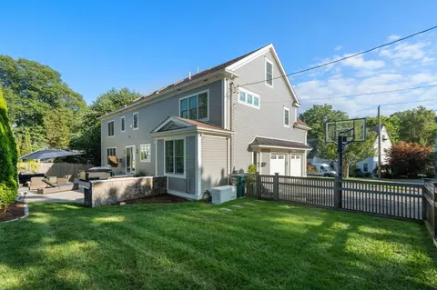 Exterior - 25 Arch St, Needham, MA 02492 photo 3 of 3