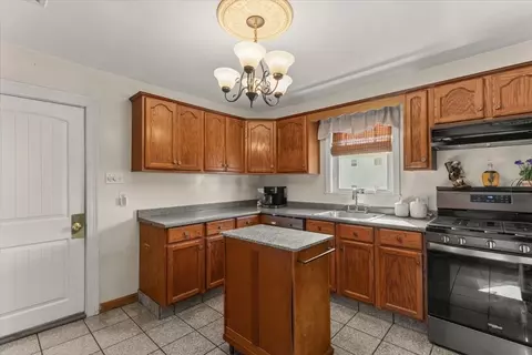 Kitchen - 47 Bush St, Fall River, MA 02724 photo 3 of 5