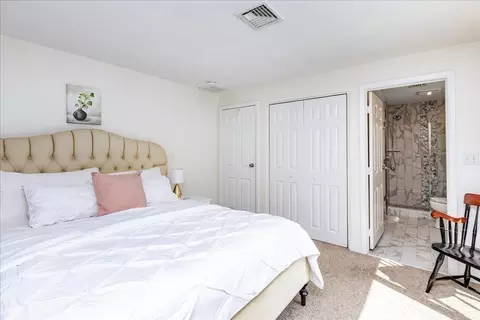 Bedroom - 9 Algonquin Rd, Danvers, MA 01923 photo 3 of 3
