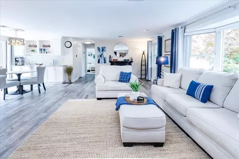 Living - 9 Algonquin Rd, Danvers, MA 01923 photo 1 of 2