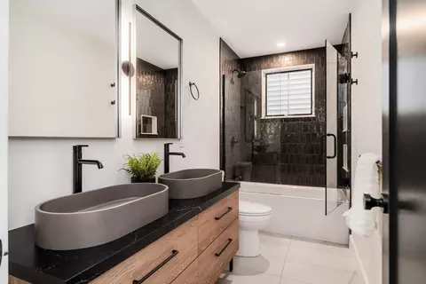Bath - 272 Eagle #1, Boston, MA 02128 photo 7 of 7