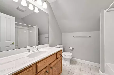 Bath - 33 Caddyshack Dr, Chicopee, MA 01020 photo 4 of 4