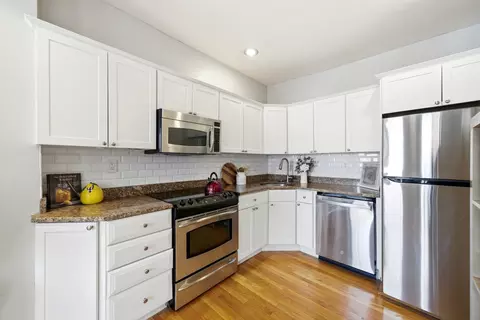 469 Shawmut Ave #1, Boston, MA 02118