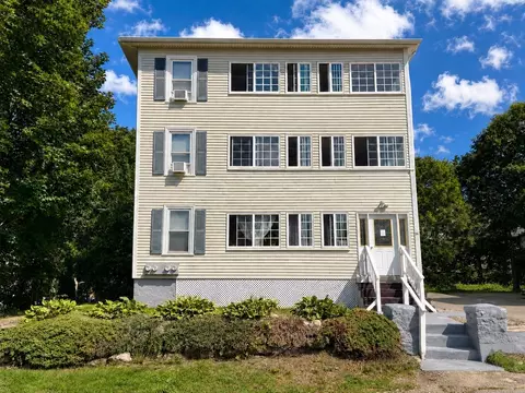 56 Water St, Southbridge, MA 01550