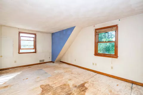 Bedroom - 136 North St, Danvers, MA 01923 photo 3 of 9