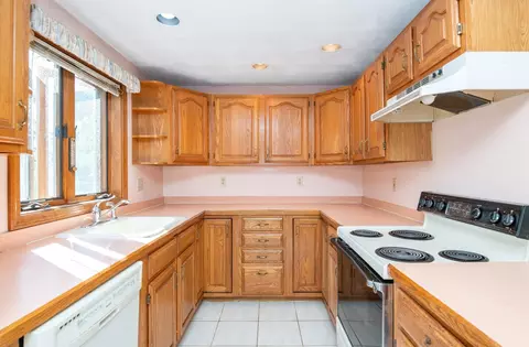 Kitchen - 136 North St, Danvers, MA 01923 photo 1 of 1