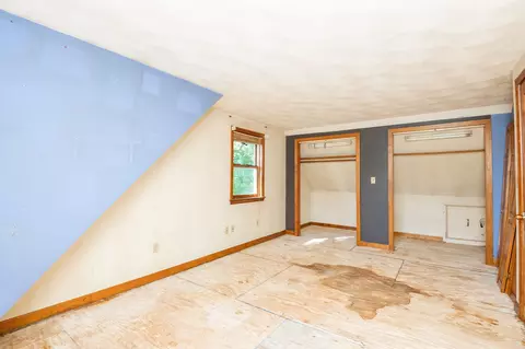 Bedroom - 136 North St, Danvers, MA 01923 photo 5 of 9