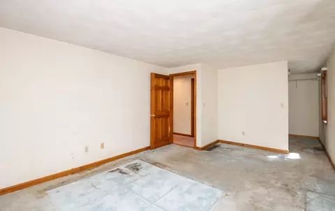 Bedroom - 136 North St, Danvers, MA 01923 photo 2 of 9