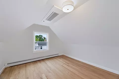 Bedroom - 19 Charnock St #2, Beverly, MA 01915 photo 6 of 7