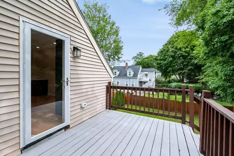 Exterior - 19 Charnock St #2, Beverly, MA 01915 photo 2 of 5