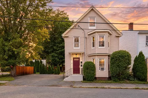 Exterior - 19 Charnock St #2, Beverly, MA 01915 photo 1 of 5