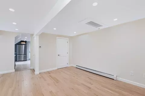 Living - 19 Charnock St #2, Beverly, MA 01915 photo 1 of 4