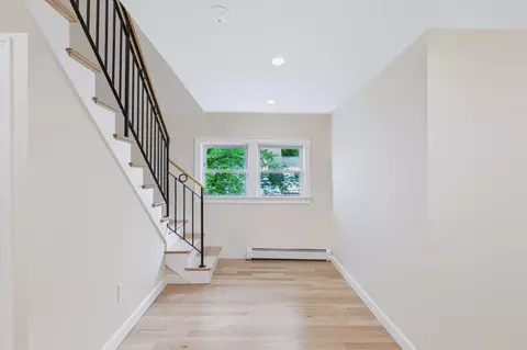 Entry Way - 19 Charnock St #2, Beverly, MA 01915 photo 3 of 5