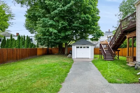 Exterior - 19 Charnock St #2, Beverly, MA 01915 photo 5 of 5