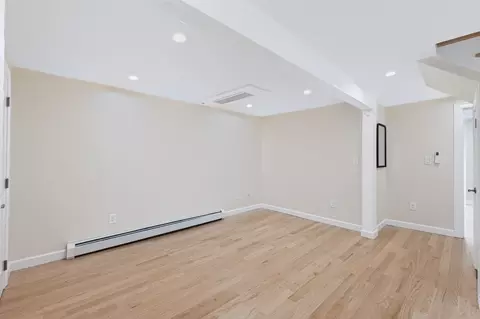 Living - 19 Charnock St #2, Beverly, MA 01915 photo 3 of 4