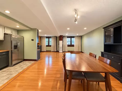 200 Market St #617, Lowell, MA 01852