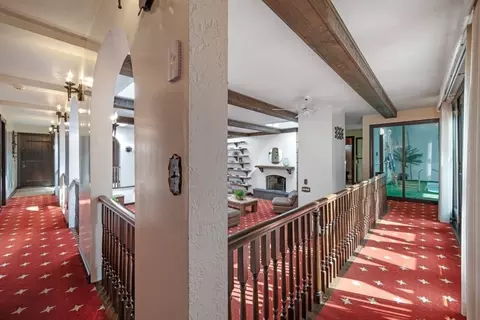Entry Way - 37 Phillips Beach Ave, Swampscott, MA 01907 photo 2 of 2