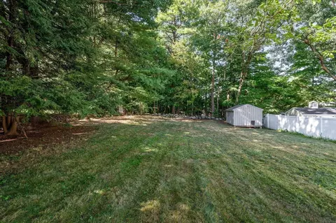 Exterior - 24 Thorndike St, Reading, MA 01867 photo 11 of 14