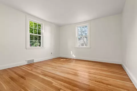 Bedroom - 26 Elliott St, Reading, MA 01867 photo 3 of 3