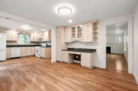 Other - 26 Elliott St, Reading, MA 01867 photo 1 of 7