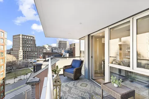 99-105 Broad St #8-C, Boston, MA 02110