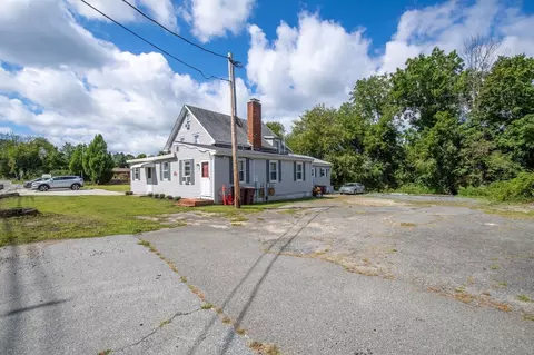 Exterior - 595 Main St, Acushnet, MA 02743 photo 5 of 11