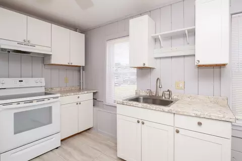 Kitchen - 595 Main St, Acushnet, MA 02743 photo 1 of 3