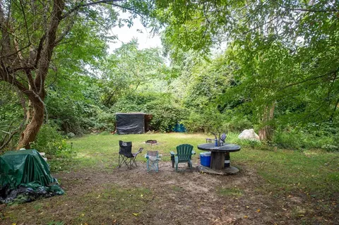 Exterior - 595 Main St, Acushnet, MA 02743 photo 3 of 11