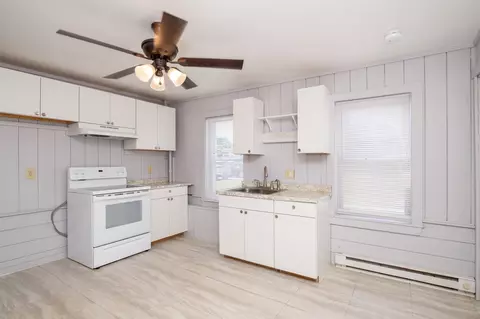 Kitchen - 595 Main St, Acushnet, MA 02743 photo 2 of 3