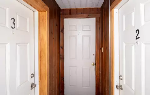 Entry Way - 595 Main St, Acushnet, MA 02743 photo 1 of 1