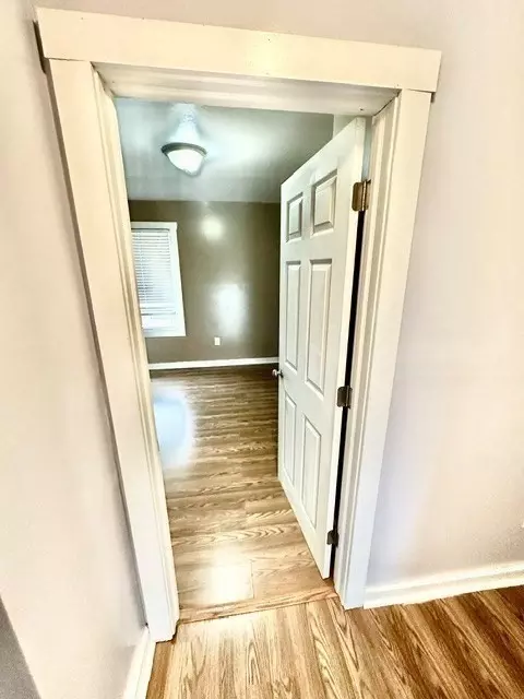 Entry Way - 65 Rochelle St, Springfield, MA 01109 photo 5 of 5