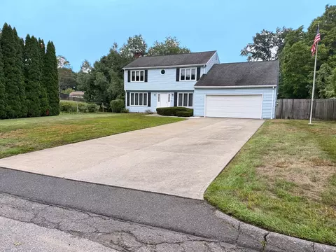 Exterior - 138 Slate Rd, Chicopee, MA 01020 photo 2 of 6