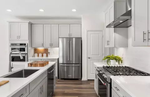 31 Emerald Run #18, Shrewsbury, MA 01545