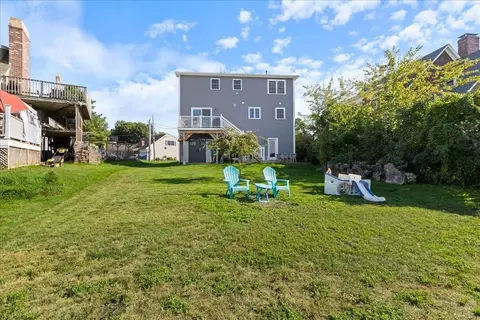 Exterior - 59 Riverview Ave, Danvers, MA 01923 photo 4 of 5