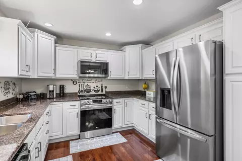 Kitchen - 10 Egan Ave, Worcester, MA 01604 photo 3 of 4