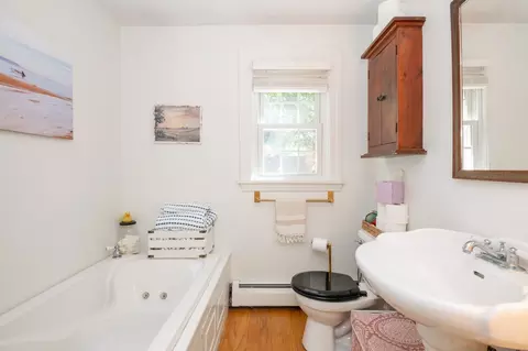 Bath - 67 Cross St, Rowley, MA 01969 photo 2 of 2
