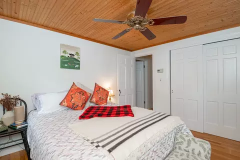 Bedroom - 67 Cross St, Rowley, MA 01969 photo 7 of 7