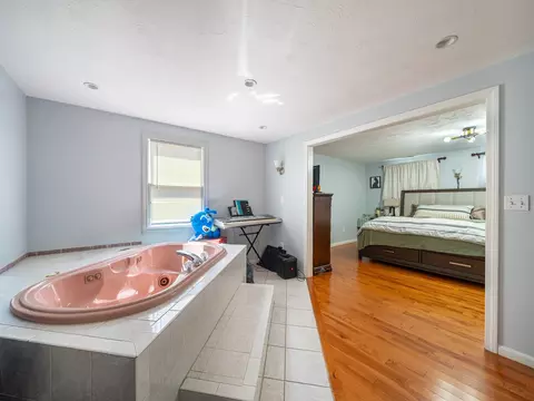 Other - 8 Spinney Path #4, Lynn, MA 01902 photo 1 of 6